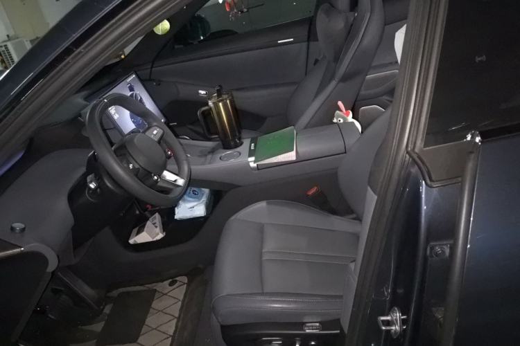 Used Xiaomi Auto YU7 2025 Ultra-Long Range High-Performance All-Wheel-Drive Max Edition Left Front Seat