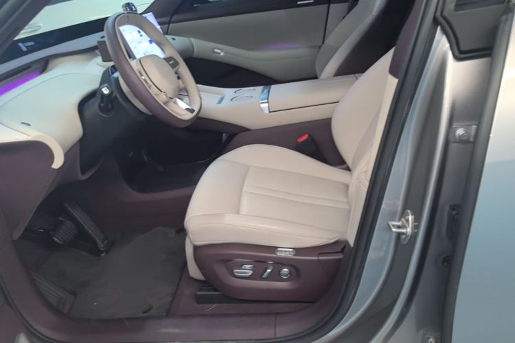 Used Xiaomi Auto YU7 2025 Ultra-Long Range Rear-Wheel Drive Version Left Front Seat
