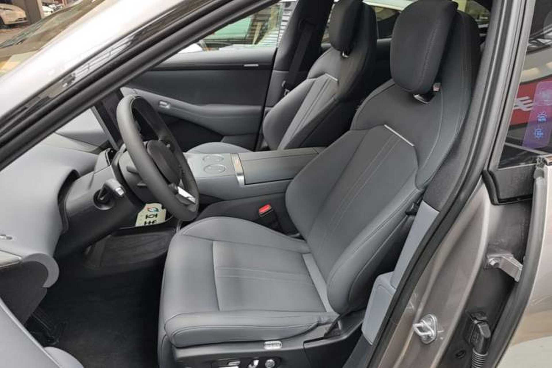 Used Xiaomi Auto YU7 2025 Ultra-Long Range All-Wheel Drive Pro Version Left Front Seat