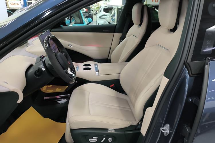 Used Xiaomi Auto YU7 2025 Ultra-Long Range High-Performance All-Wheel-Drive Max Edition Left Front Seat