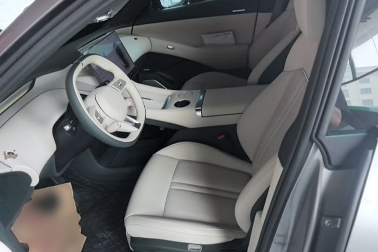 Used Xiaomi Auto YU7 2025 Ultra-Long Range All-Wheel Drive Pro Version Left Front Seat