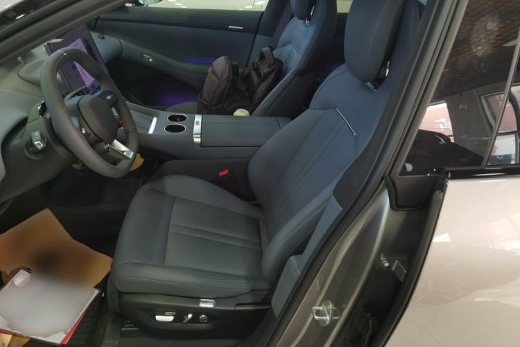 Used Xiaomi Auto YU7 2025 Ultra-Long Range High-Performance All-Wheel-Drive Max Edition Left Front Seat