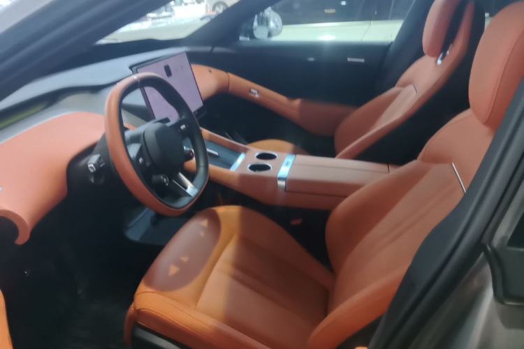 Used Xiaomi Auto YU7 2025 Ultra-Long Range Rear-Wheel Drive Version Left Front Seat