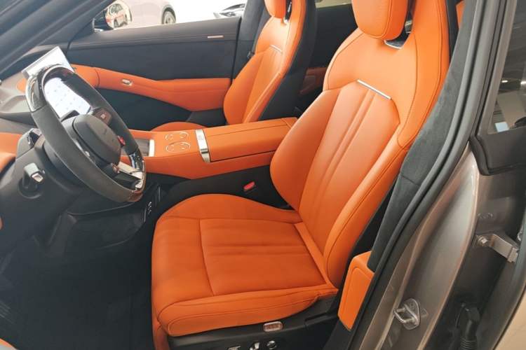 Used Xiaomi Auto YU7 2025 Ultra-Long Range High-Performance All-Wheel-Drive Max Edition Left Front Seat