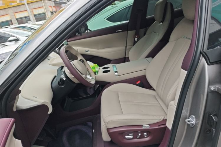 Used Xiaomi Auto YU7 2025 Ultra-Long Range Rear-Wheel Drive Version Left Front Seat