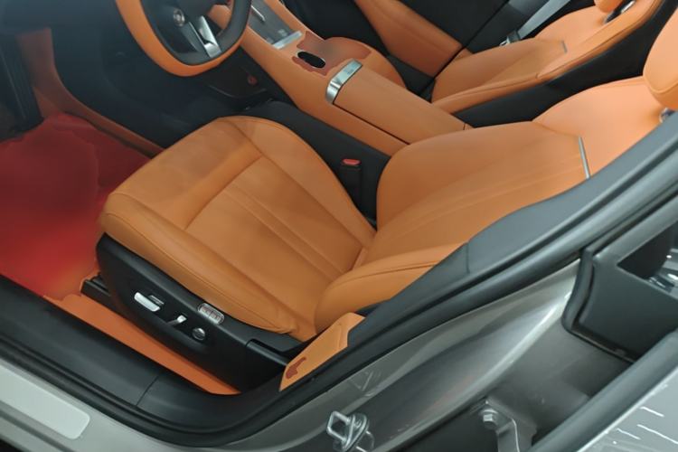 Used Xiaomi Auto YU7 2025 Ultra-Long Range All-Wheel Drive Pro Version Left Front Seat
