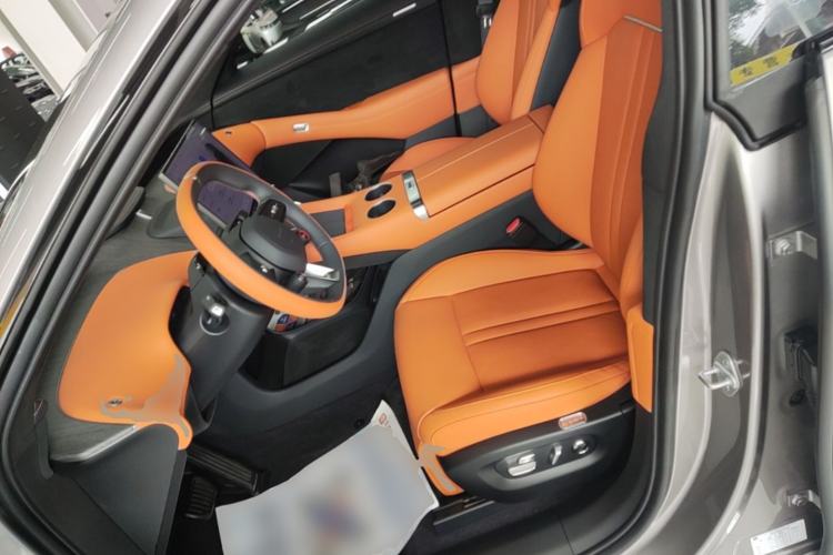 Used Xiaomi Auto YU7 2025 Ultra-Long Range High-Performance All-Wheel-Drive Max Edition Left Front Seat