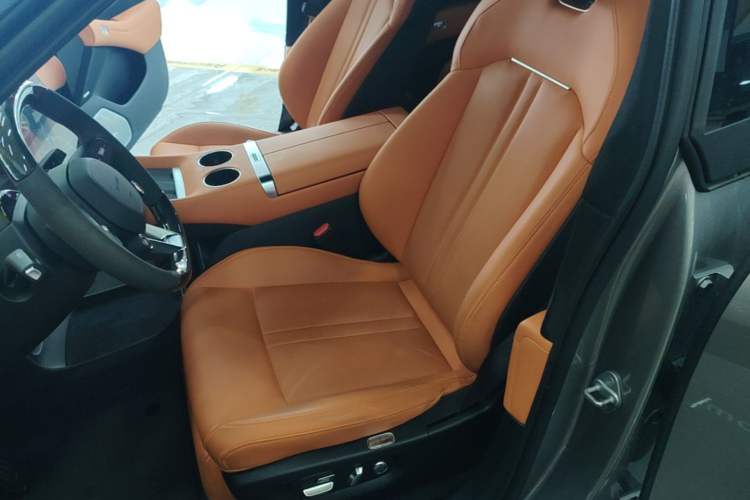Used Xiaomi Auto YU7 2025 Ultra-Long Range High-Performance All-Wheel-Drive Max Edition Left Front Seat