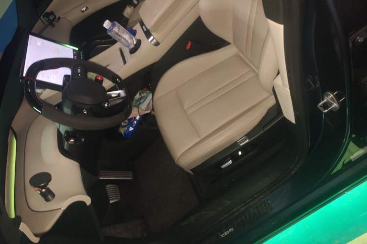 Used Xiaomi Auto YU7 2025 Ultra-Long Range High-Performance All-Wheel-Drive Max Edition Left Front Seat