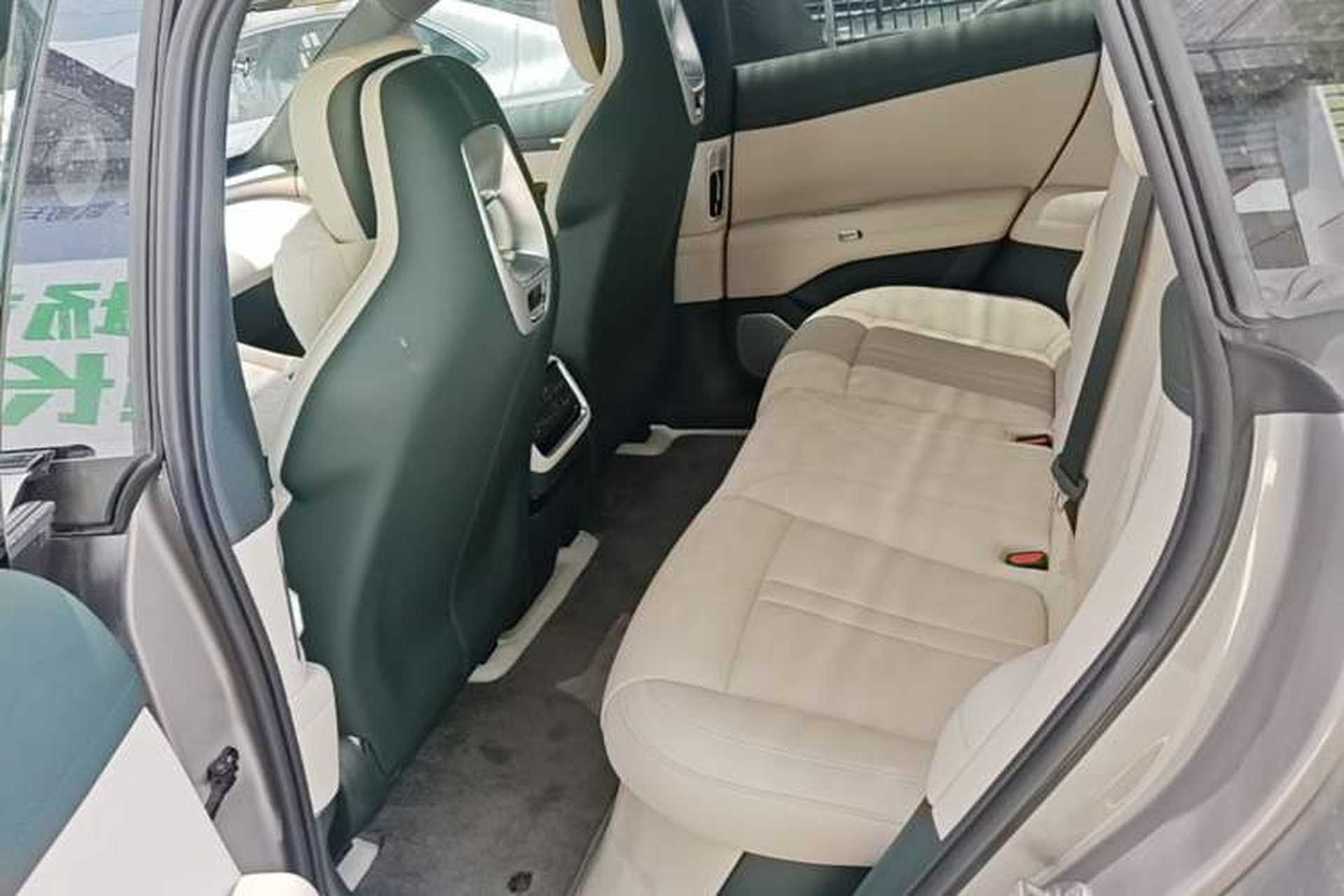 Used Xiaomi Auto YU7 2025 Ultra-Long Range Rear-Wheel Drive Version Left Rear Seat