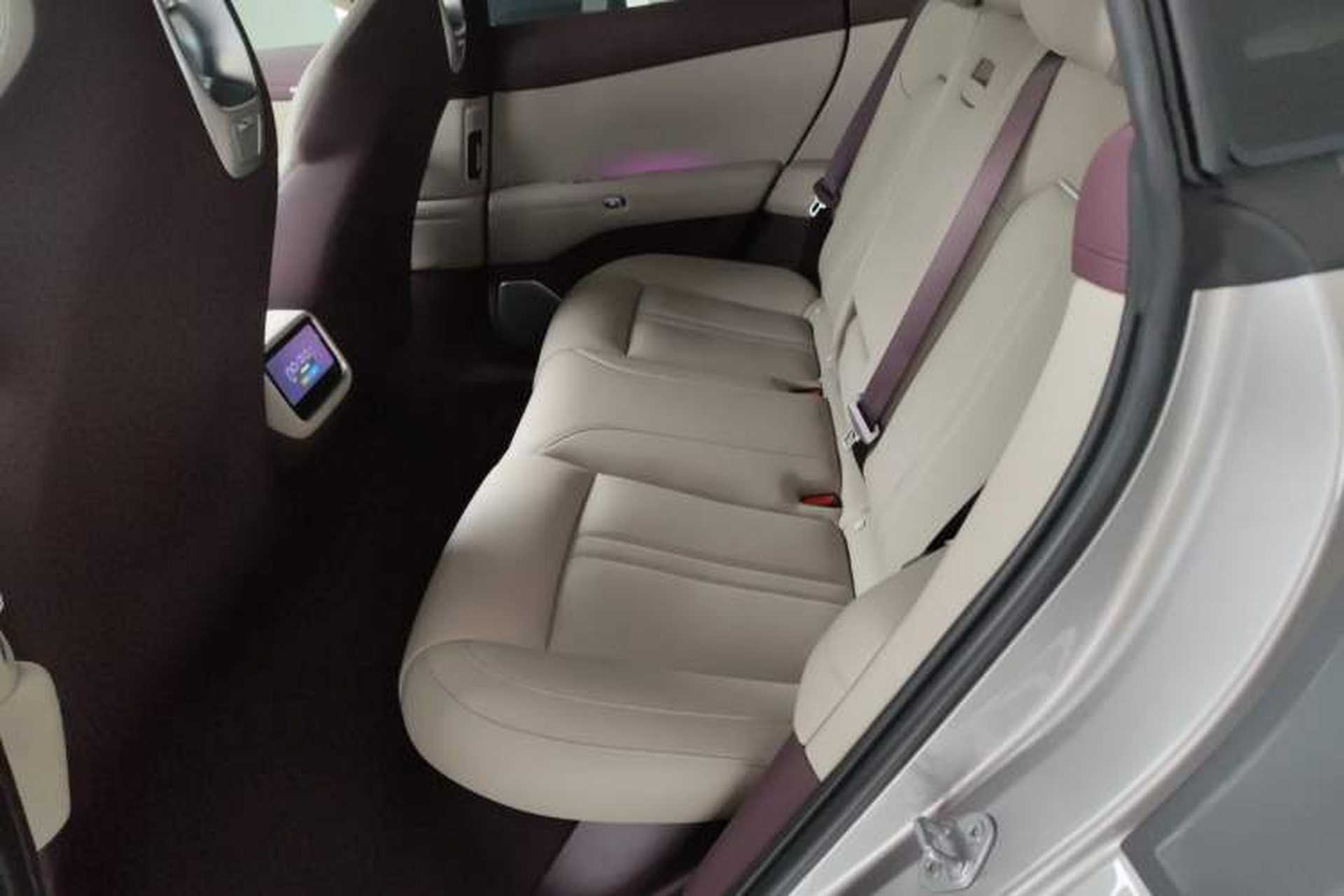 Used Xiaomi Auto YU7 2025 Ultra-Long Range All-Wheel Drive Pro Version Left Rear Seat