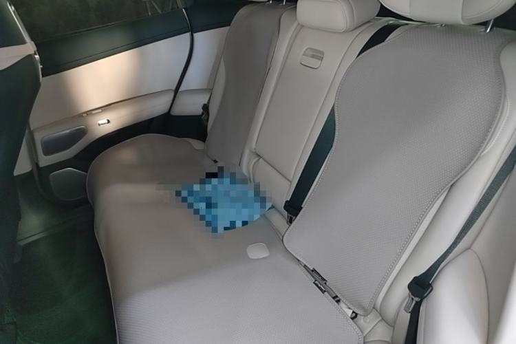 Used Xiaomi Auto YU7 2025 Ultra-Long Range All-Wheel Drive Pro Version Left Rear Seat