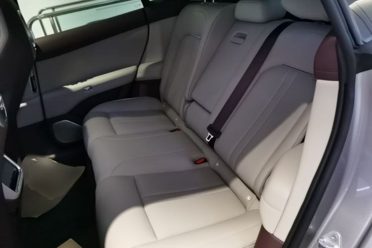 Used Xiaomi Auto YU7 2025 Ultra-Long Range Rear-Wheel Drive Version Left Rear Seat