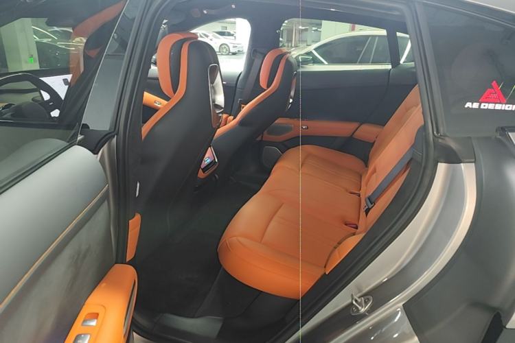 Used Xiaomi Auto YU7 2025 Ultra-Long Range High-Performance All-Wheel-Drive Max Edition Left Rear Seat