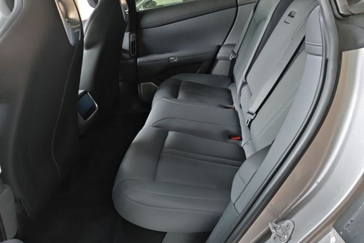Used Xiaomi Auto YU7 2025 Ultra-Long Range Rear-Wheel Drive Version Left Rear Seat