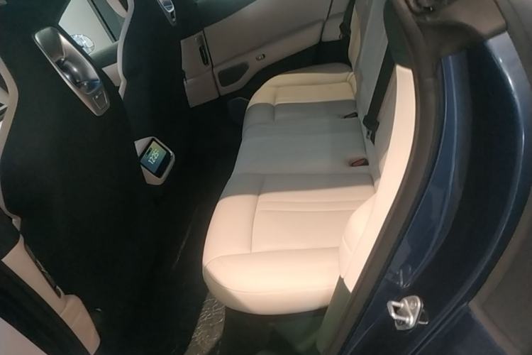 Used Xiaomi Auto YU7 2025 Ultra-Long Range High-Performance All-Wheel-Drive Max Edition Left Rear Seat