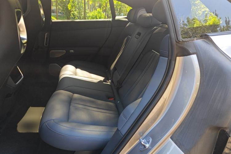 Used Xiaomi Auto YU7 2025 Ultra-Long Range All-Wheel Drive Pro Version Left Rear Seat