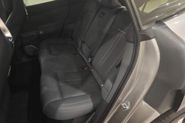 Used Xiaomi Auto YU7 2025 Ultra-Long Range Rear-Wheel Drive Version Left Rear Seat