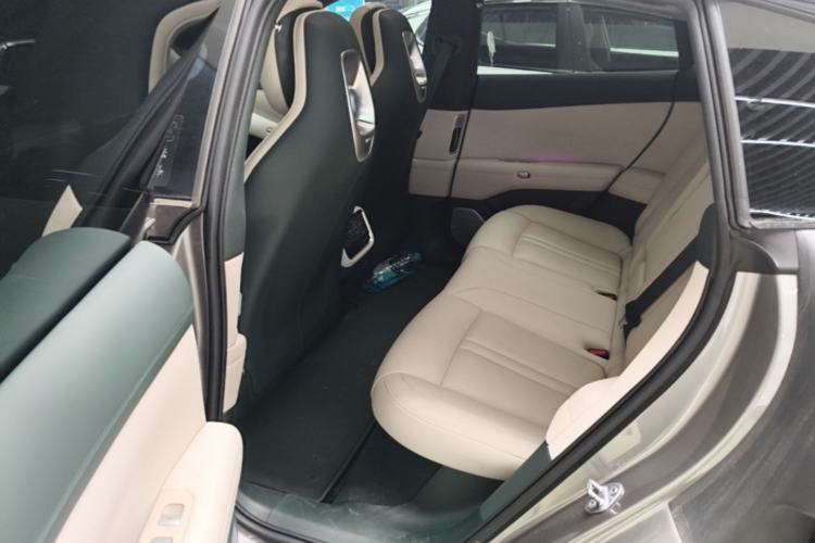 Used Xiaomi Auto YU7 2025 Ultra-Long Range All-Wheel Drive Pro Version Left Rear Seat