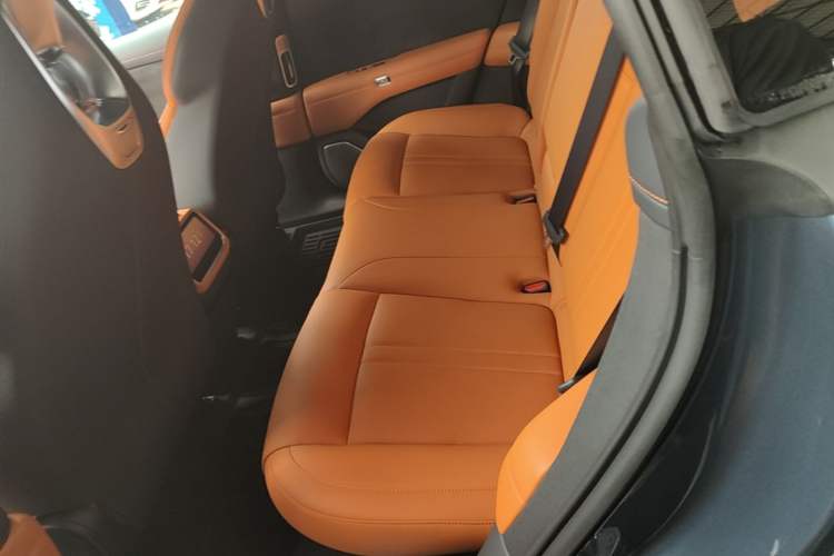 Used Xiaomi Auto YU7 2025 Ultra-Long Range All-Wheel Drive Pro Version Left Rear Seat