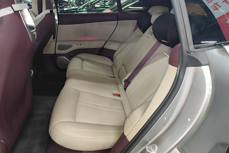 Used Xiaomi Auto YU7 2025 Ultra-Long Range All-Wheel Drive Pro Version Left Rear Seat