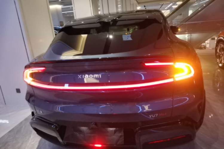 Used Xiaomi Auto YU7 2025 Ultra-Long Range High-Performance All-Wheel-Drive Max Edition Rear