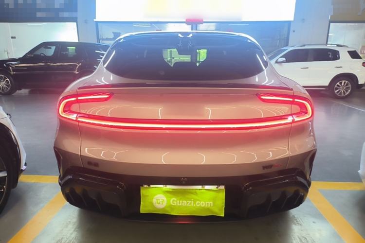 Used Xiaomi Auto YU7 2025 Ultra-Long Range High-Performance All-Wheel-Drive Max Edition Rear