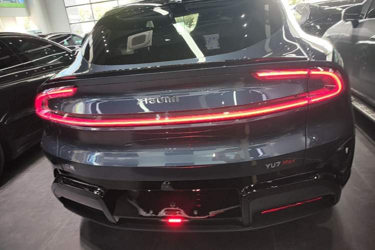 Used Xiaomi Auto YU7 2025 Ultra-Long Range High-Performance All-Wheel-Drive Max Edition Rear