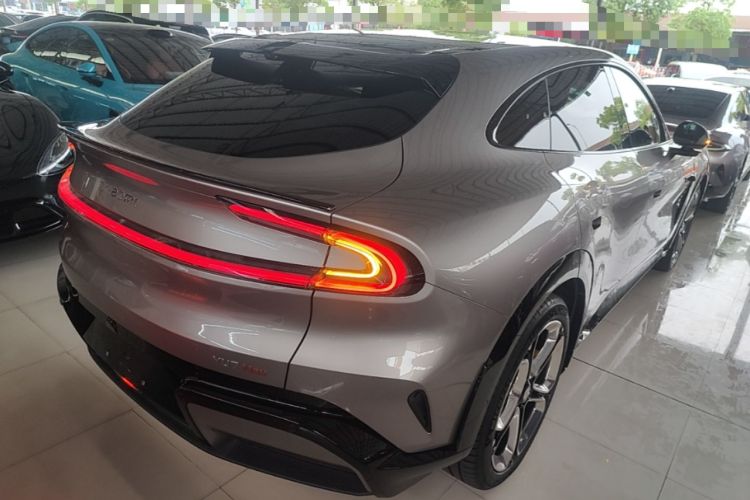 Used Xiaomi Auto YU7 2025 Ultra-Long Range High-Performance All-Wheel-Drive Max Edition Rear Right 45 Deg