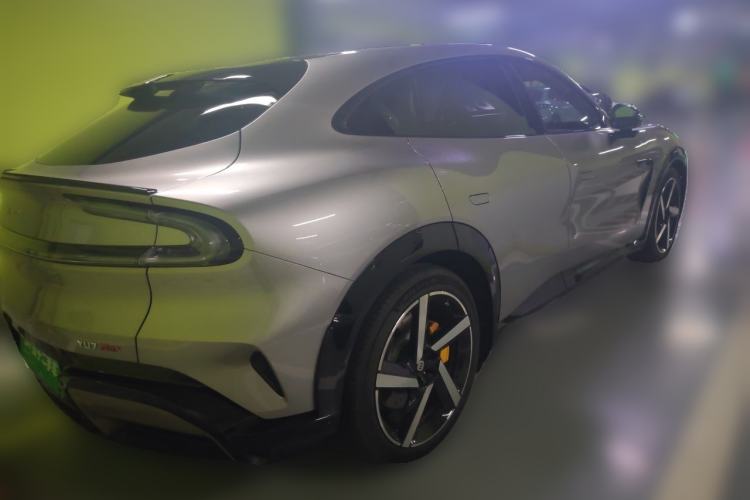 Used Xiaomi Auto YU7 2025 Ultra-Long Range High-Performance All-Wheel-Drive Max Edition Rear Right 45 Deg