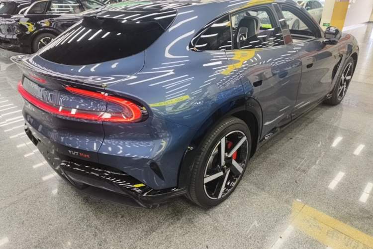 Used Xiaomi Auto YU7 2025 Ultra-Long Range High-Performance All-Wheel-Drive Max Edition Rear Right 45 Deg