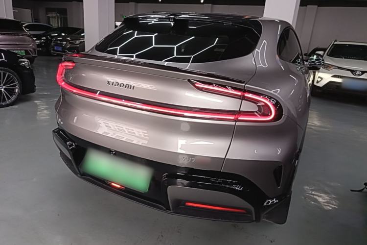 Used Xiaomi Auto YU7 2025 Ultra-Long Range High-Performance All-Wheel-Drive Max Edition Rear Right 45 Deg