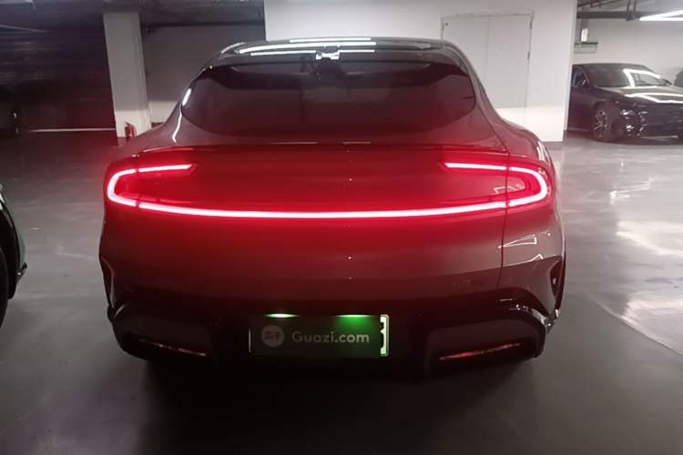 Used Xiaomi Auto YU7 2025 Ultra-Long Range High-Performance All-Wheel-Drive Max Edition Rear