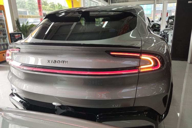 Used Xiaomi Auto YU7 2025 Ultra-Long Range High-Performance All-Wheel-Drive Max Edition Rear