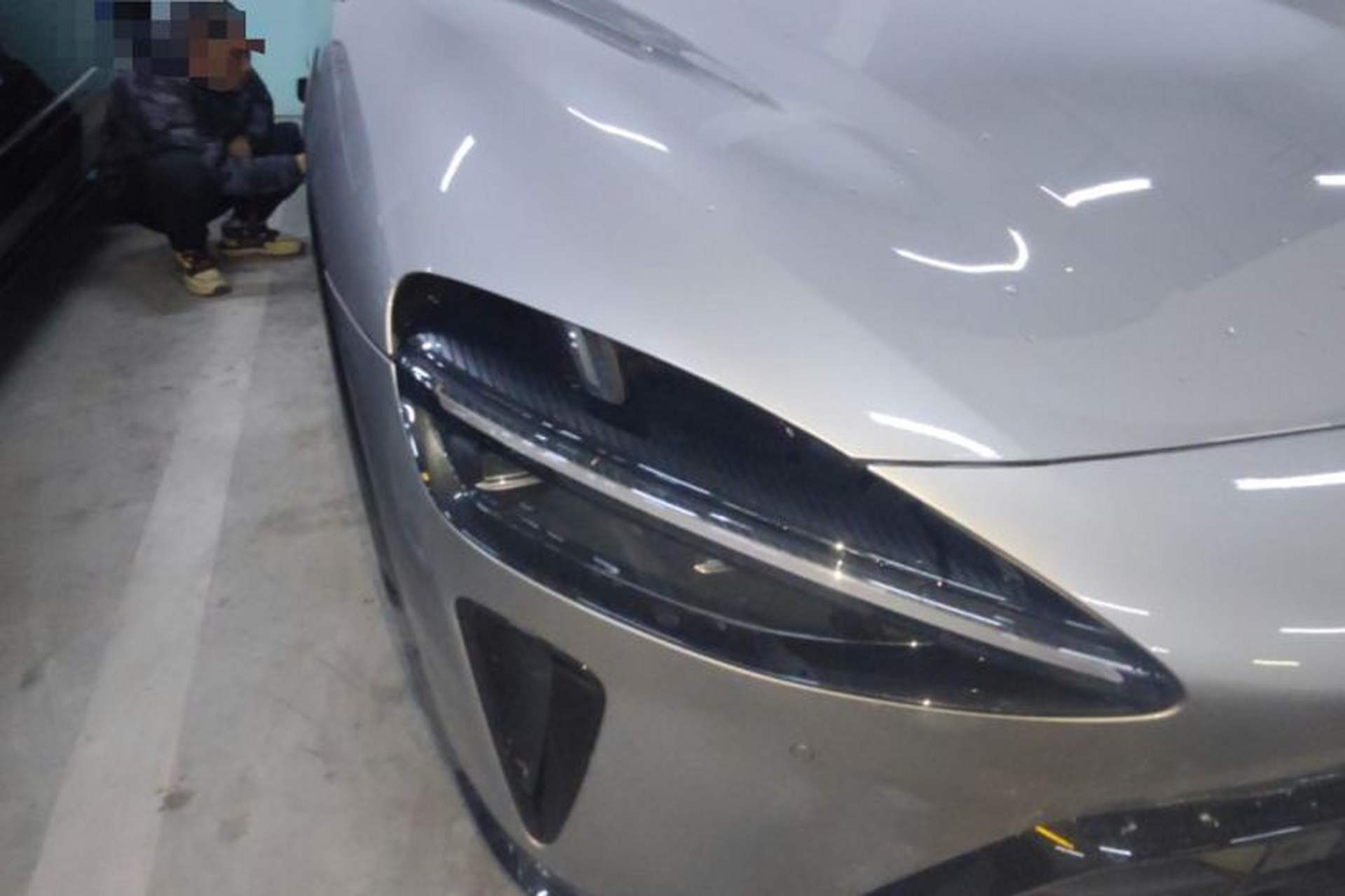 Used Xiaomi Auto YU7 2025 Ultra-Long Range All-Wheel Drive Pro Version Right Front Headlight