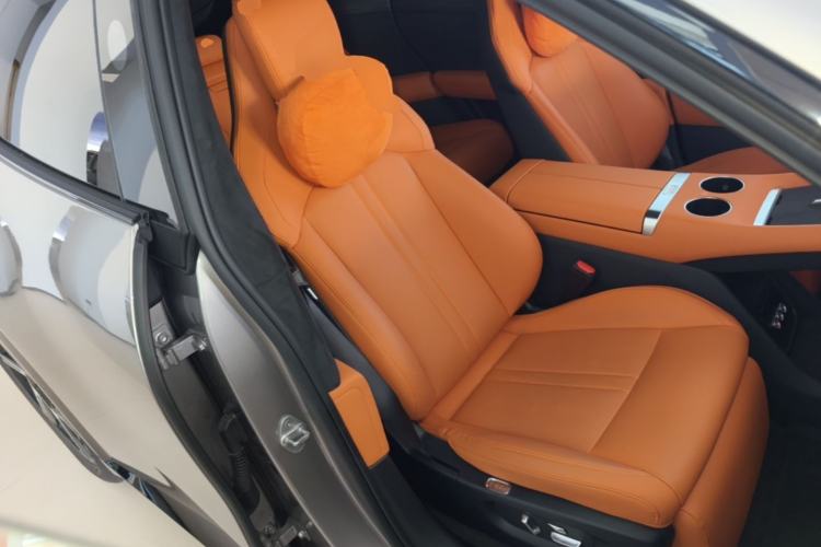 Used Xiaomi Auto YU7 2025 Ultra-Long Range High-Performance All-Wheel-Drive Max Edition Right Front Seat