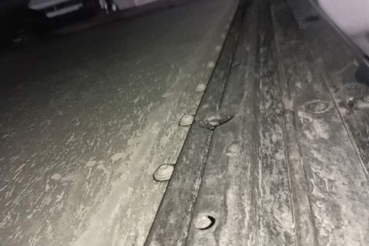 Used Xiaomi Auto YU7 2025 Ultra-Long Range High-Performance All-Wheel-Drive Max Edition Right Side Sill