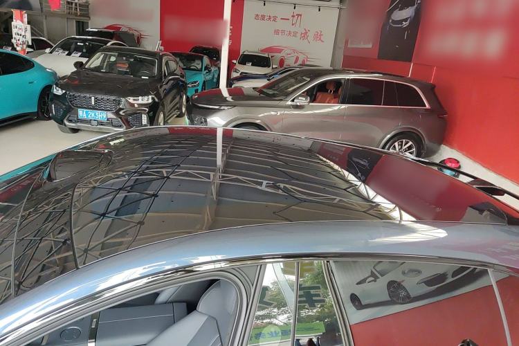 Used Xiaomi Auto YU7 2025 Ultra-Long Range High-Performance All-Wheel-Drive Max Edition Roof