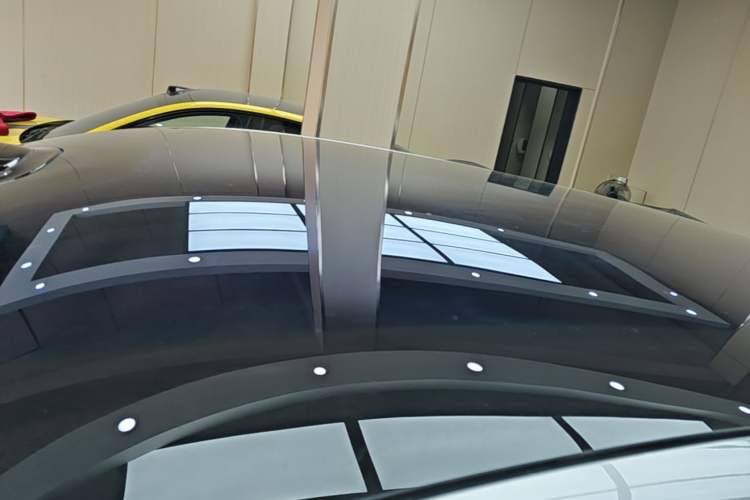 Used Xiaomi Auto YU7 2025 Ultra-Long Range High-Performance All-Wheel-Drive Max Edition Roof