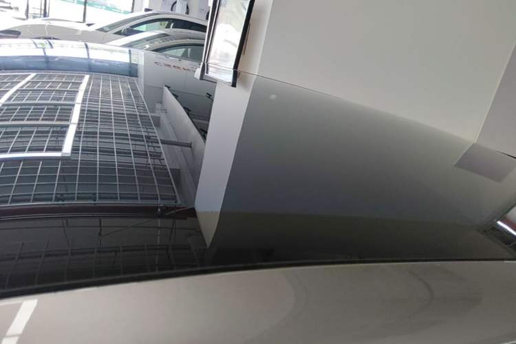 Used Xiaomi Auto YU7 2025 Ultra-Long Range Rear-Wheel Drive Version Roof