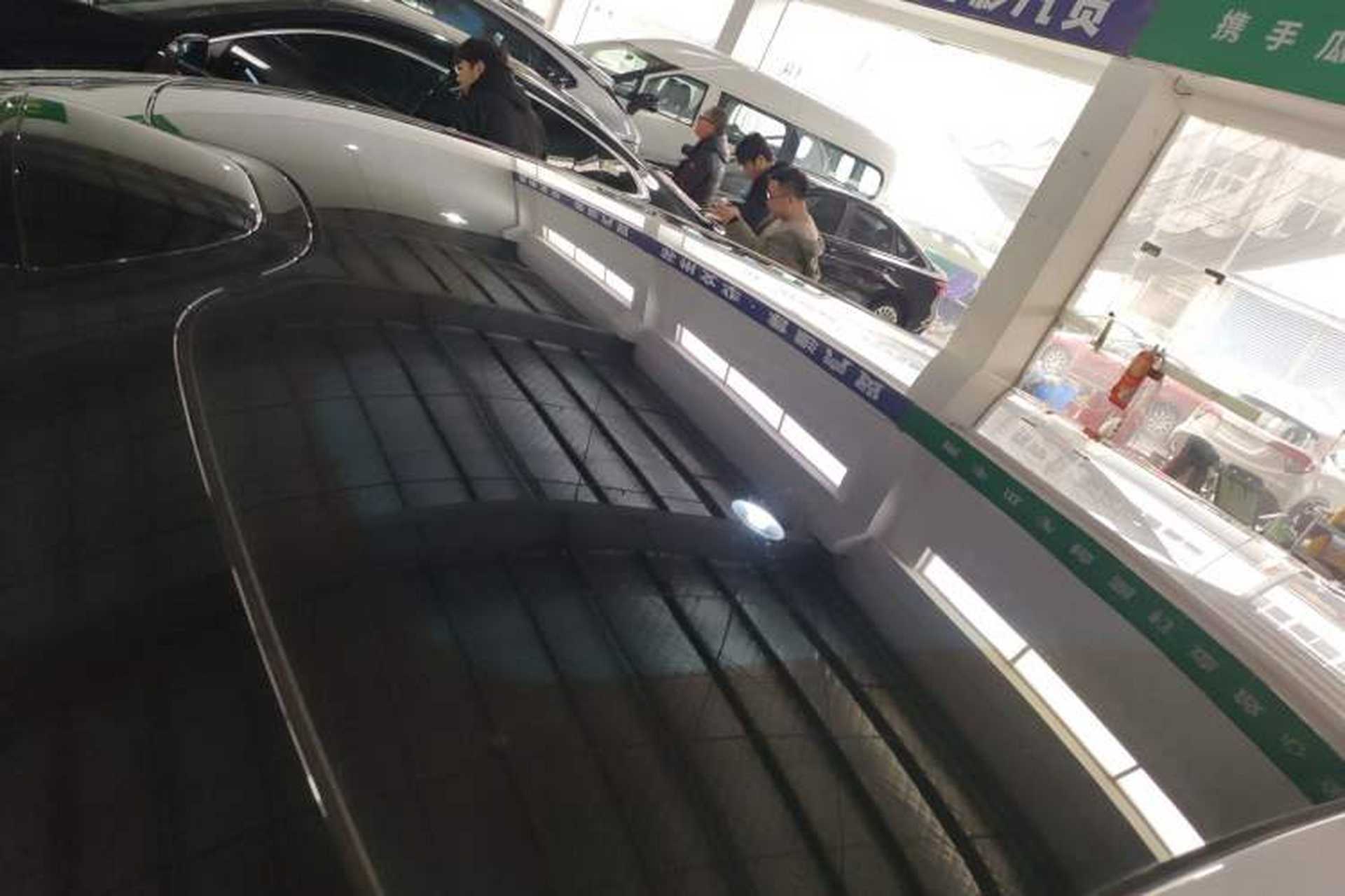 Used Xiaomi Auto YU7 2025 Ultra-Long Range High-Performance All-Wheel-Drive Max Edition Roof