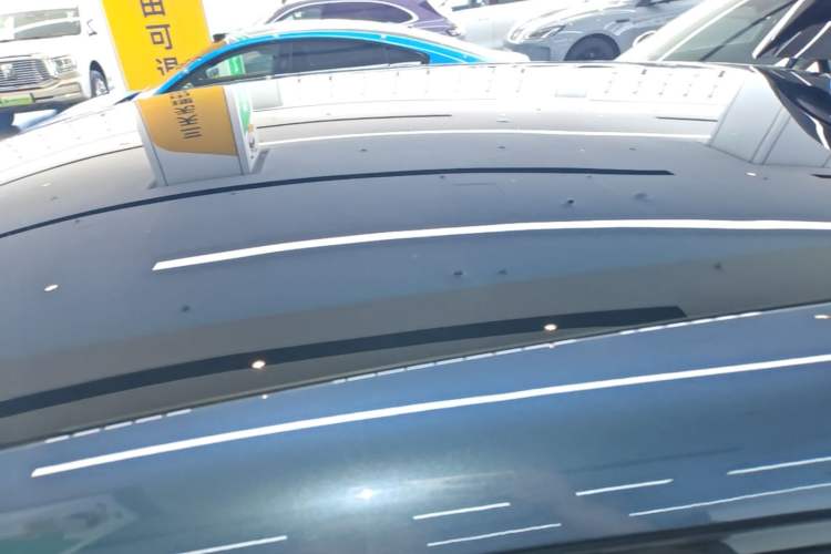 Used Xiaomi Auto YU7 2025 Ultra-Long Range Rear-Wheel Drive Version Roof