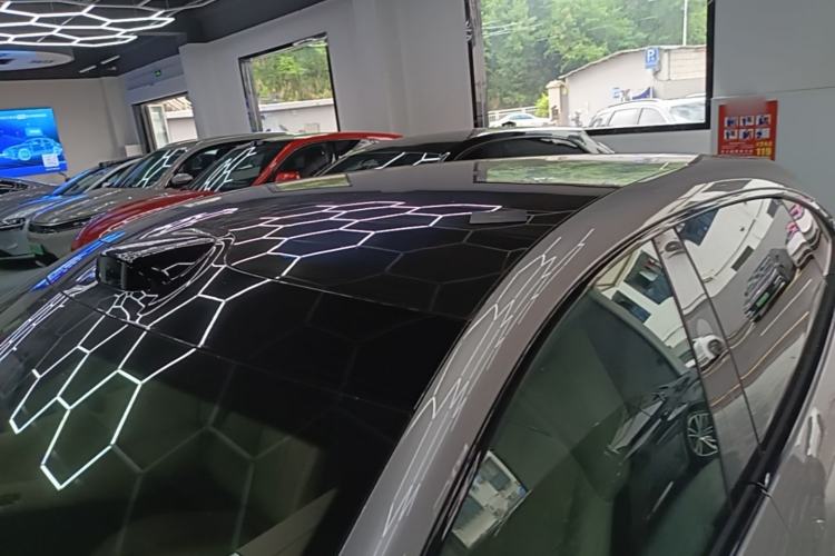Used Xiaomi Auto YU7 2025 Ultra-Long Range High-Performance All-Wheel-Drive Max Edition Roof