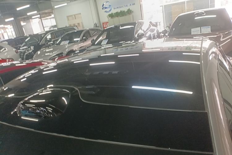 Used Xiaomi Auto YU7 2025 Ultra-Long Range Rear-Wheel Drive Version Roof