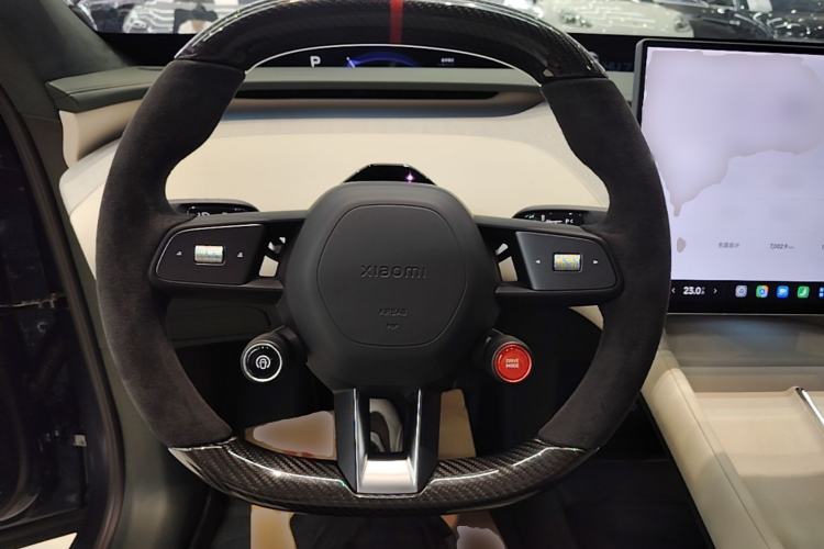 Used Xiaomi Auto YU7 2025 Ultra-Long Range High-Performance All-Wheel-Drive Max Edition Steering Wheel