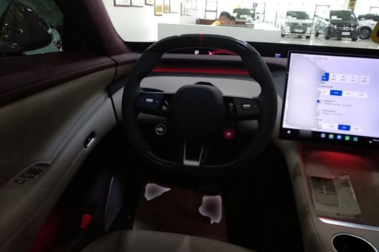 Used Xiaomi Auto YU7 2025 Ultra-Long Range High-Performance All-Wheel-Drive Max Edition Steering Wheel