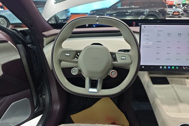 Used Xiaomi Auto YU7 2025 Ultra-Long Range Rear-Wheel Drive Version Steering Wheel