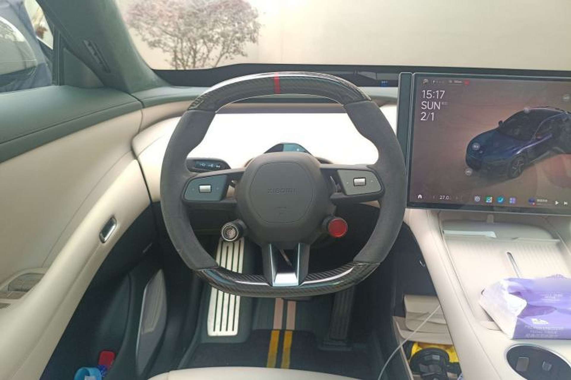 Used Xiaomi Auto YU7 2025 Ultra-Long Range High-Performance All-Wheel-Drive Max Edition Steering Wheel