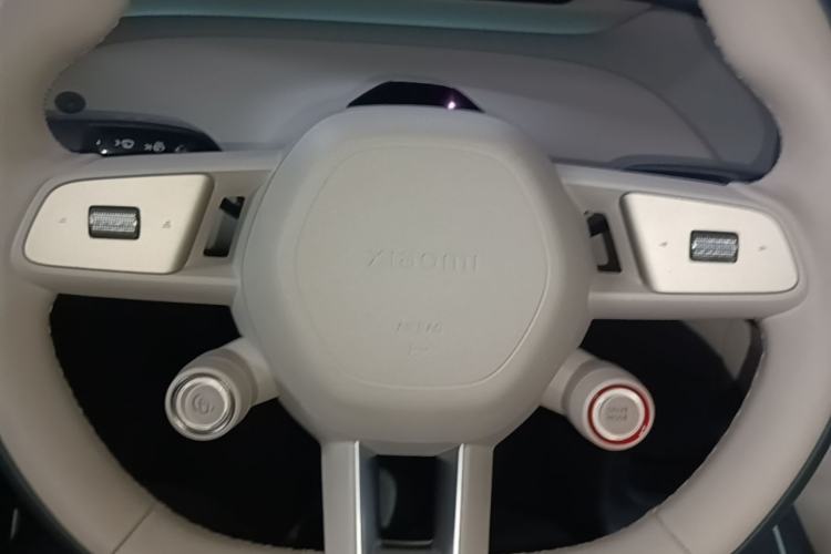 Used Xiaomi Auto YU7 2025 Ultra-Long Range All-Wheel Drive Pro Version Steering Wheel