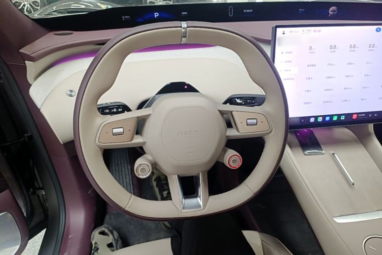 Used Xiaomi Auto YU7 2025 Ultra-Long Range Rear-Wheel Drive Version Steering Wheel